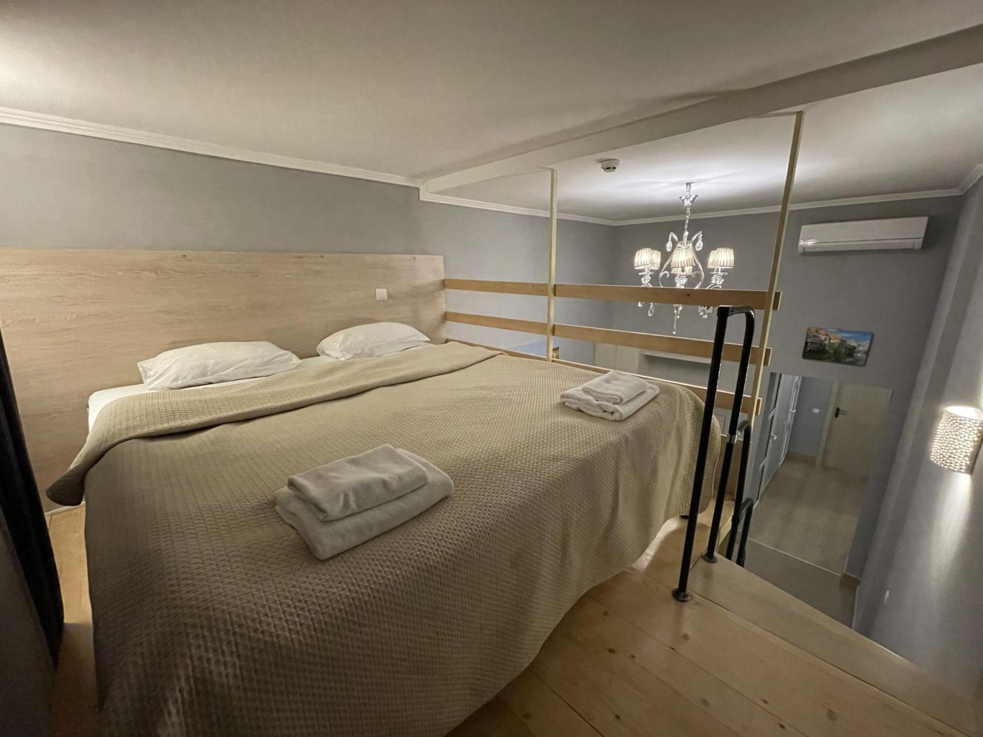 Київські Ночі Hotel Eksteriør billede