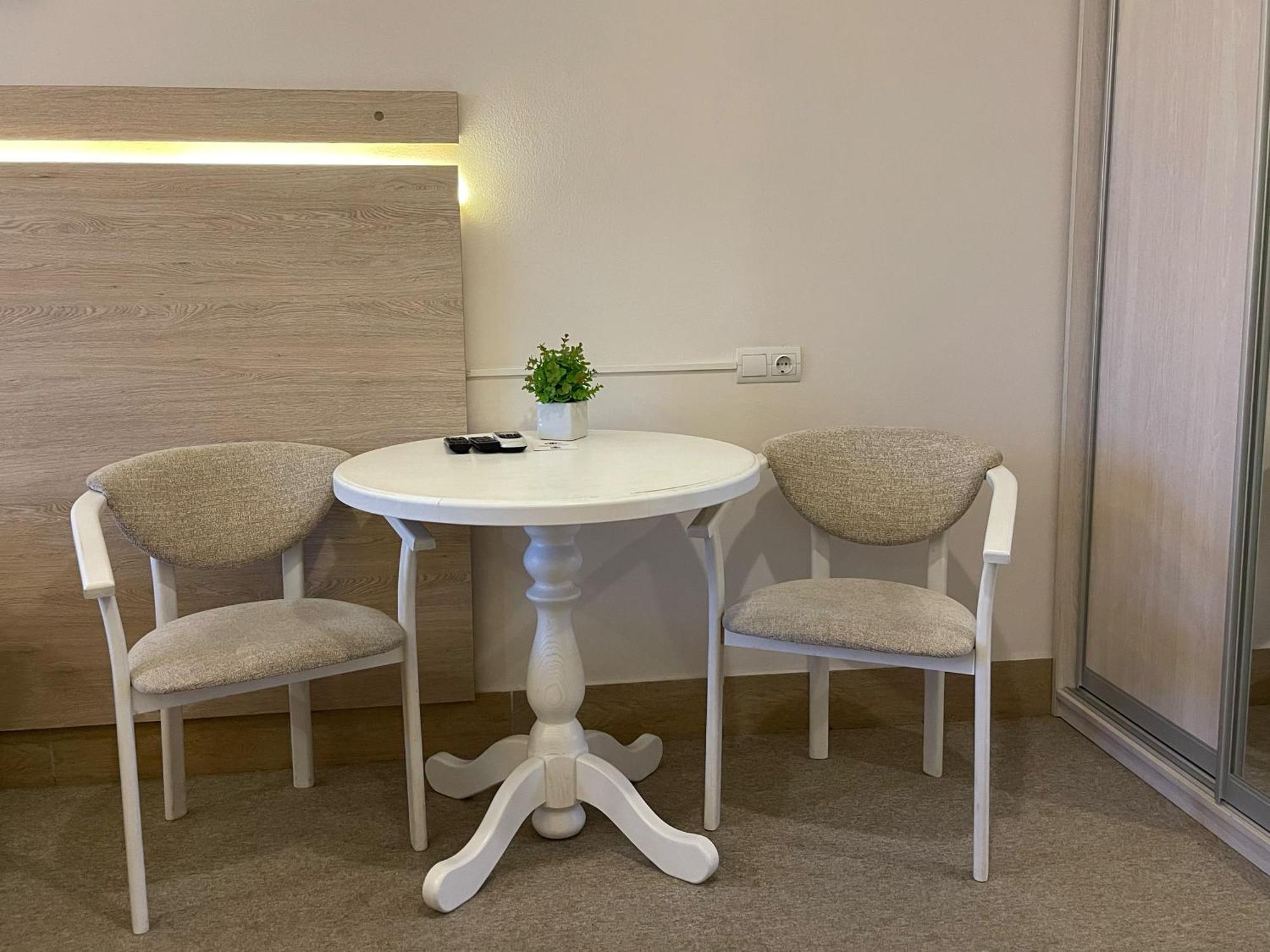 Київські Ночі Hotel Eksteriør billede