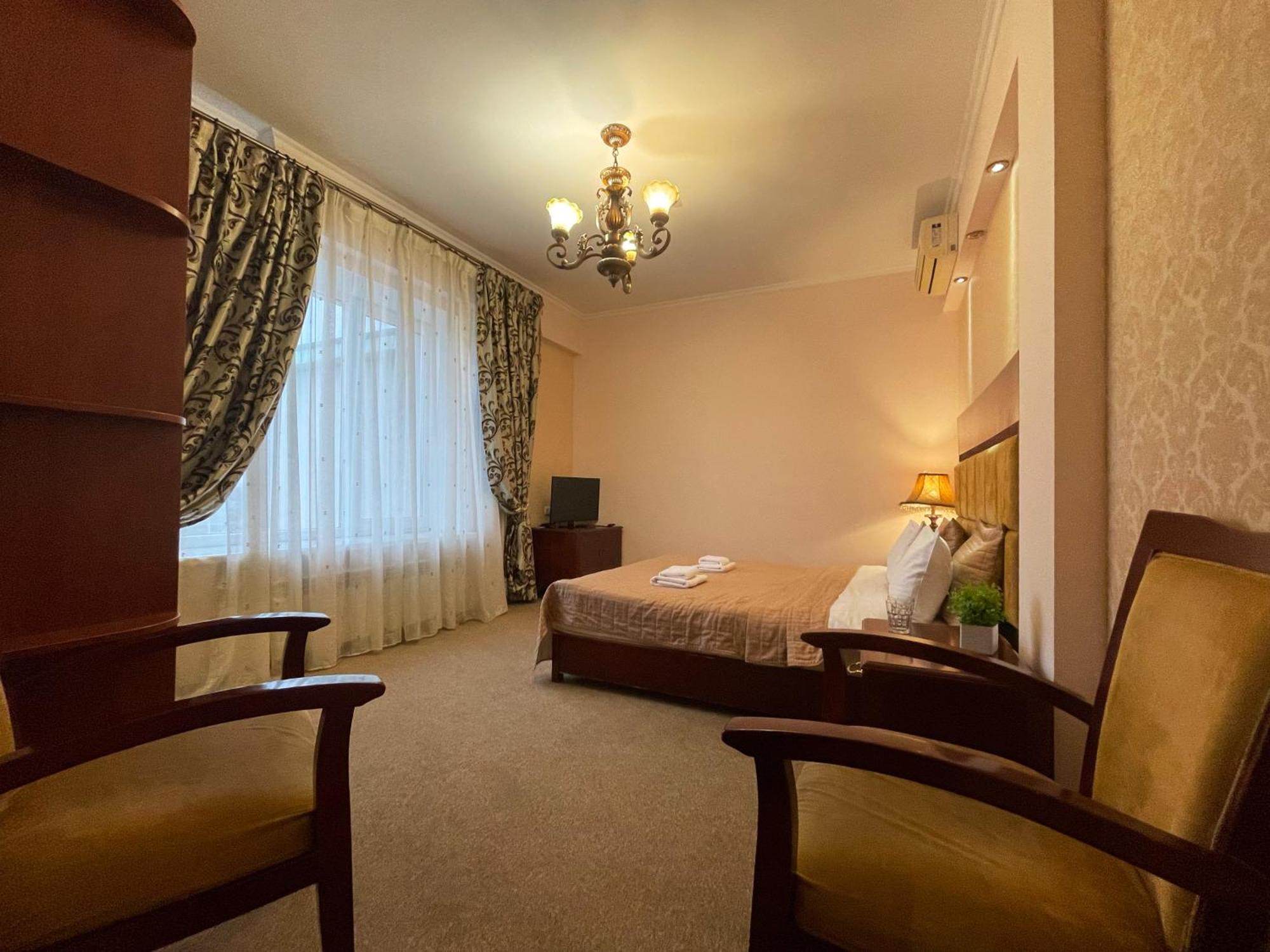 Київські Ночі Hotel Eksteriør billede