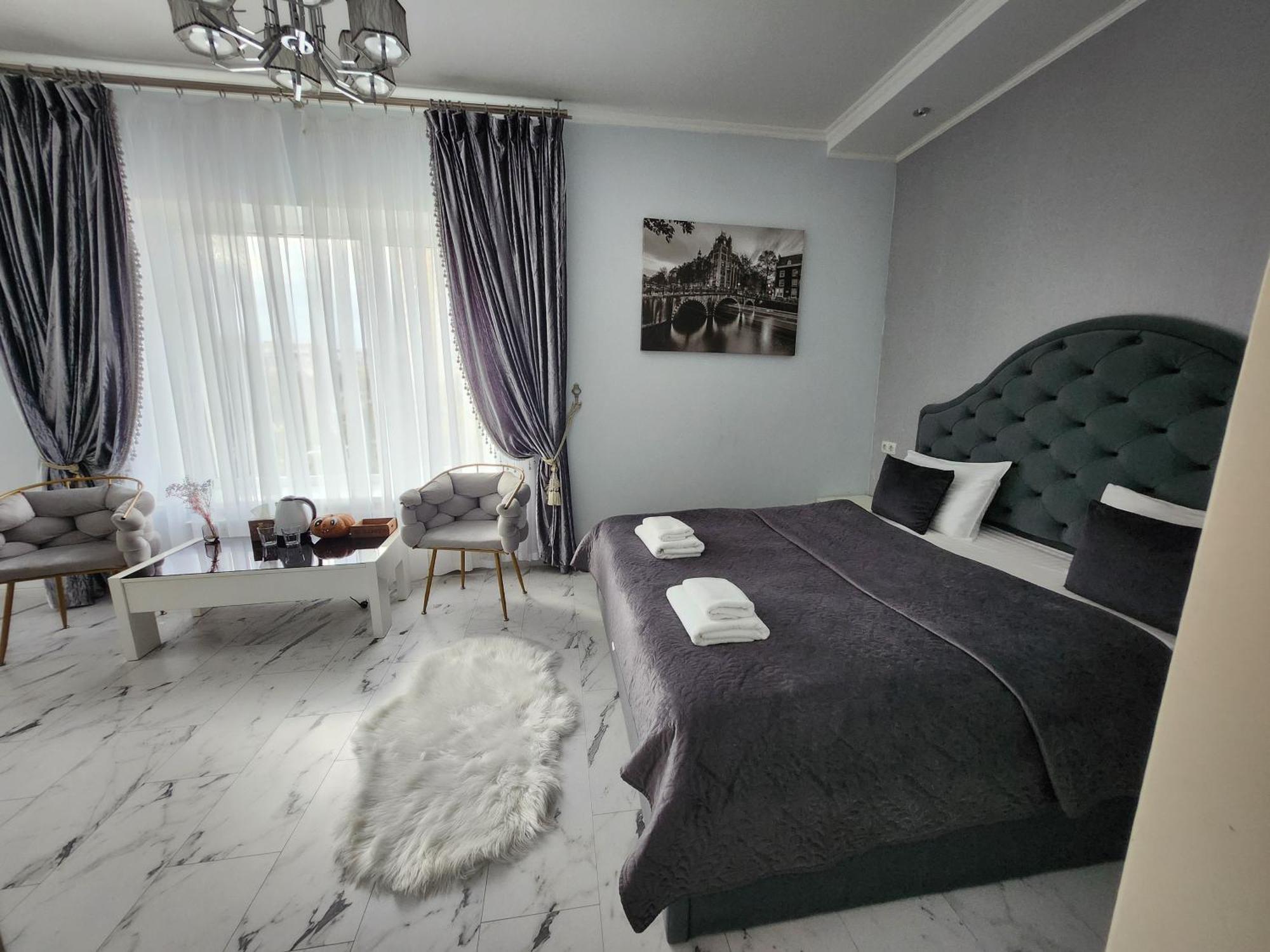 Київські Ночі Hotel Eksteriør billede