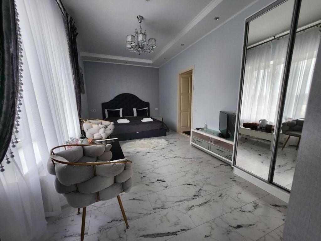 Київські Ночі Hotel Eksteriør billede